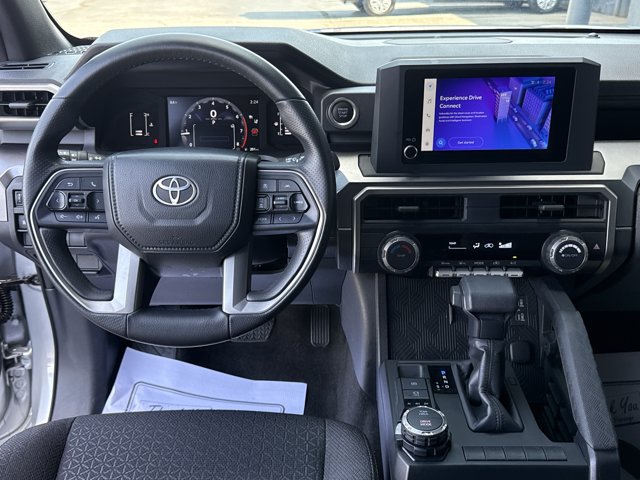 Used 2025 Toyota 4Runner SR5 AWD/4WD image 7
