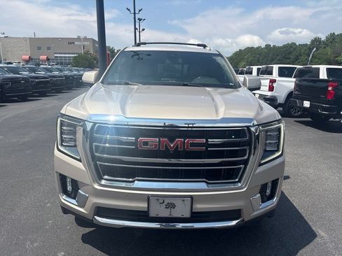 Used 2021 GMC Yukon SLT w/ SLT Luxury Plus Package AWD/4WD image 1