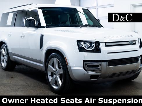 Used 2023 Land Rover Defender 130 S image 1