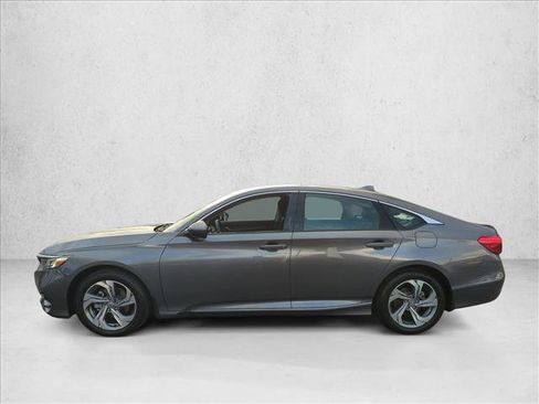 Used 2019 Honda Accord EX image 9