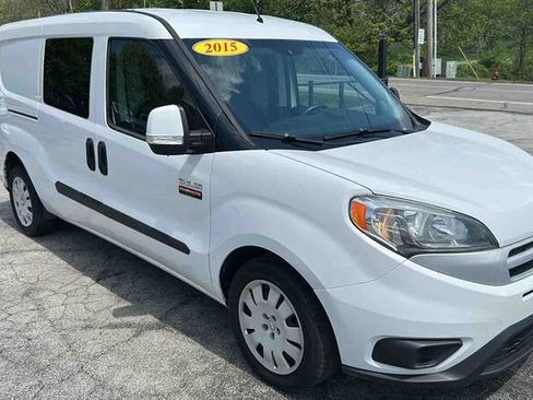 Used 2015 RAM ProMaster City Tradesman SLT w/ Rear Back-up Camera Group FWD image 2