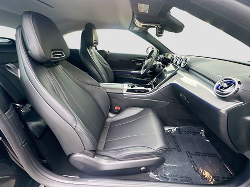 Used 2025 Mercedes-Benz CLE 300 4MATIC Cabriolet image 28