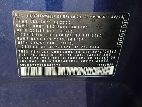 Used 2023 Volkswagen Tiguan SE w/ Panoramic Sunroof Package image 36