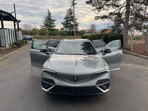 Used 2024 Acura ZDX A-Spec image 21