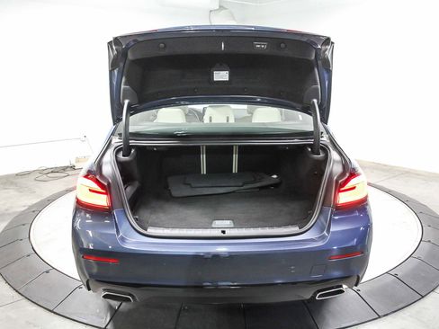 Certified 2023 BMW 530e w/ Premium Package image 26