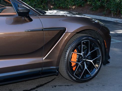 Used 2025 Aston Martin DBX 707 image 8