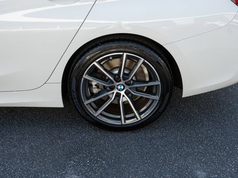 Used 2021 BMW 330i Sedan image 9