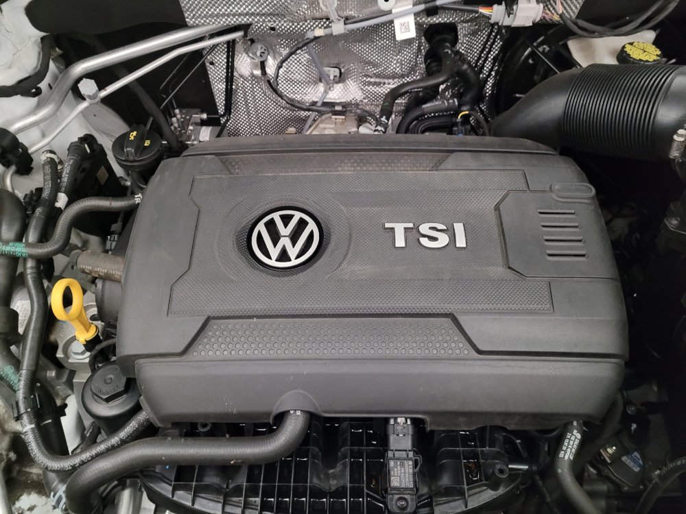 Used 2023 Volkswagen Atlas Cross Sport SE FWD image 30