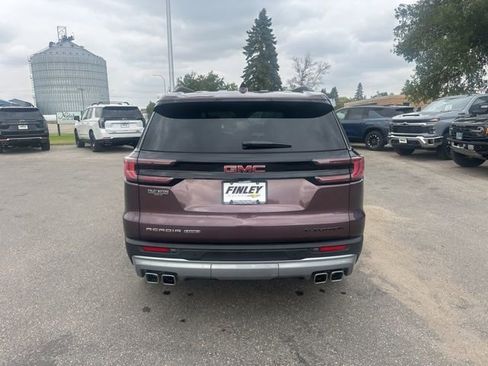 Used 2025 GMC Acadia Elevation image 6