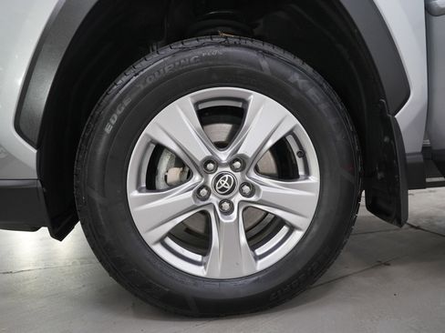 Used 2023 Toyota RAV4 XLE w/ Convenience Package AWD/4WD image 31