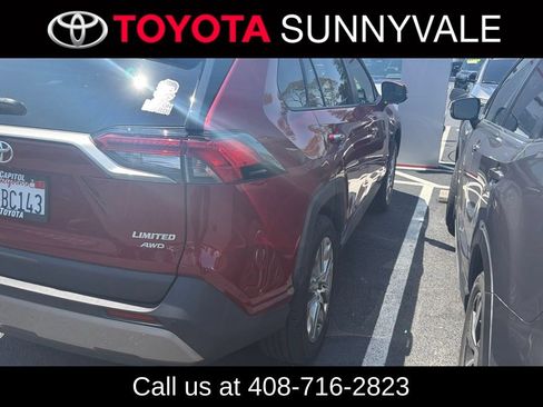 Used 2022 Toyota RAV4 Limited AWD/4WD image 2