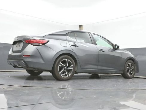 Used 2024 Nissan Sentra SV FWD image 29