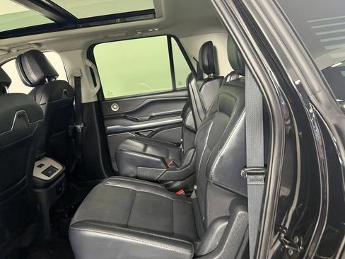 Used 2025 Lincoln Navigator L Reserve AWD/4WD image 26
