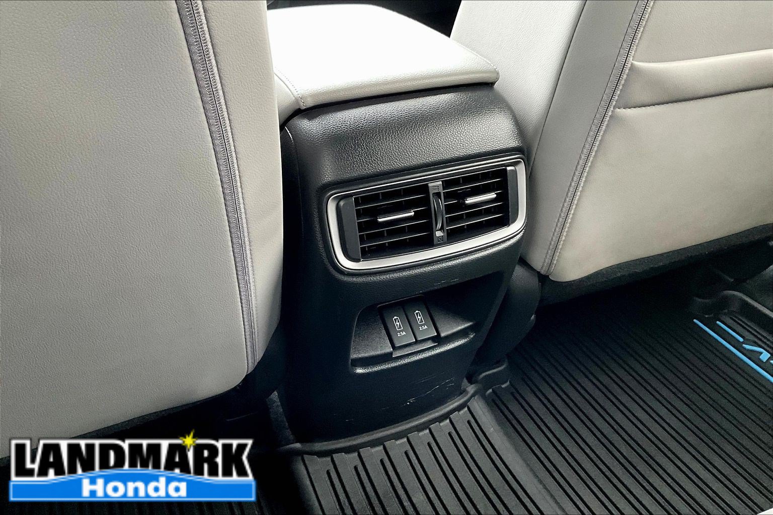 Used 2022 Honda CR-V Touring image 25