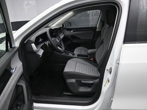 New 2026 Volkswagen Tiguan S image 9