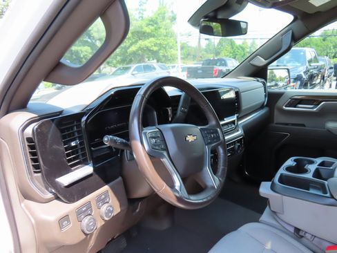 Used 2023 Chevrolet Silverado 1500 LT w/ Protection Package image 16