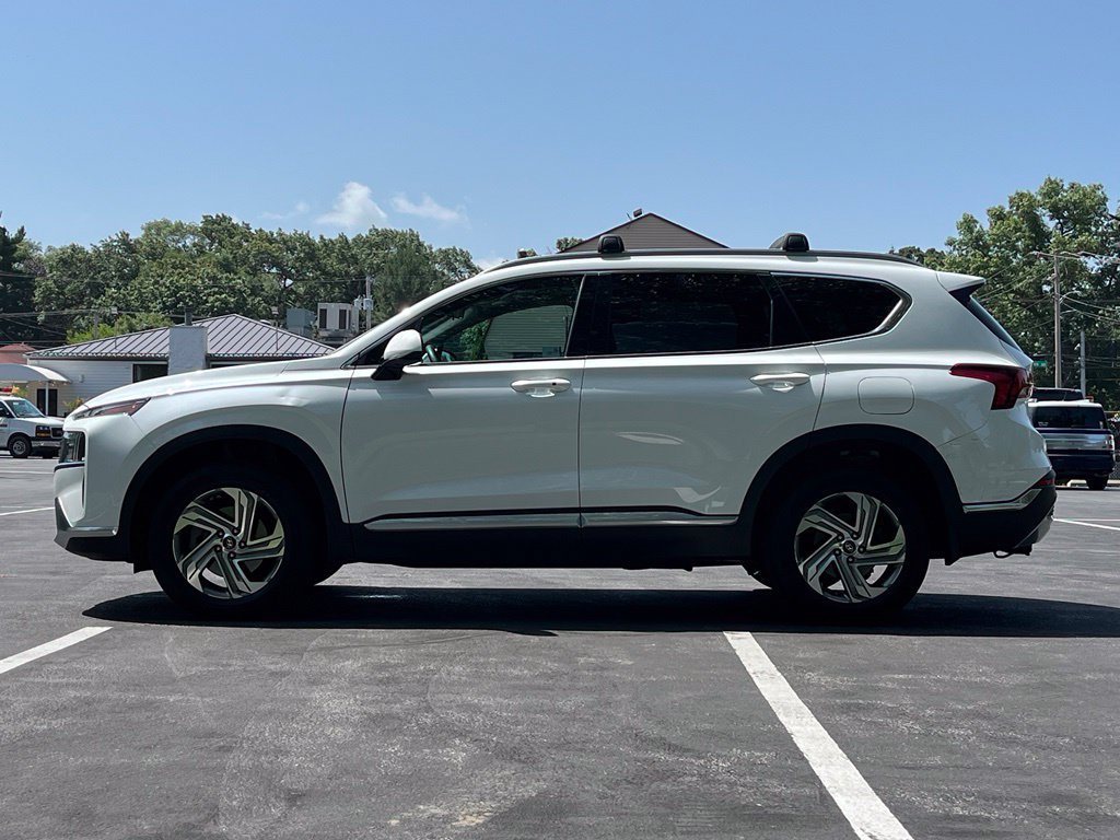 Used 2021 Hyundai Santa Fe SEL AWD/4WD image 4