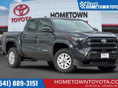 New 2025 Toyota Tacoma SR5