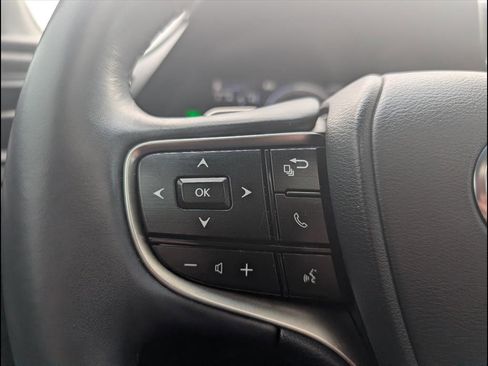 Used 2024 Lexus ES 300h w/ Premium Package image 13