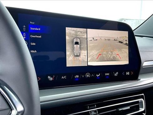 New 2026 Chevrolet Traverse LT w/ Driver Confidence Package image 16