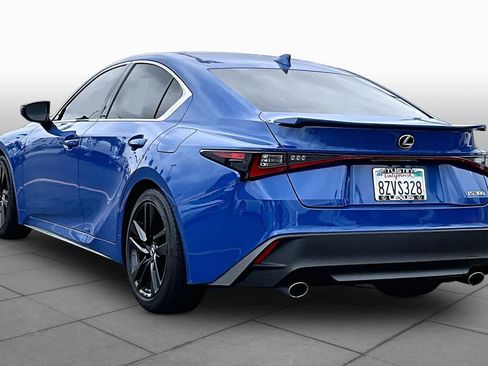 Used 2022 Lexus IS 300 RWD image 13