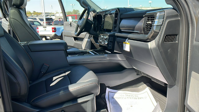 New 2026 Ford F350 Lariat w/ Tremor Off-Road Package AWD/4WD image 12