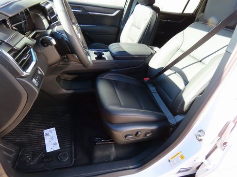 New 2026 GMC Acadia Elevation w/ Elevation Premium Package image 37