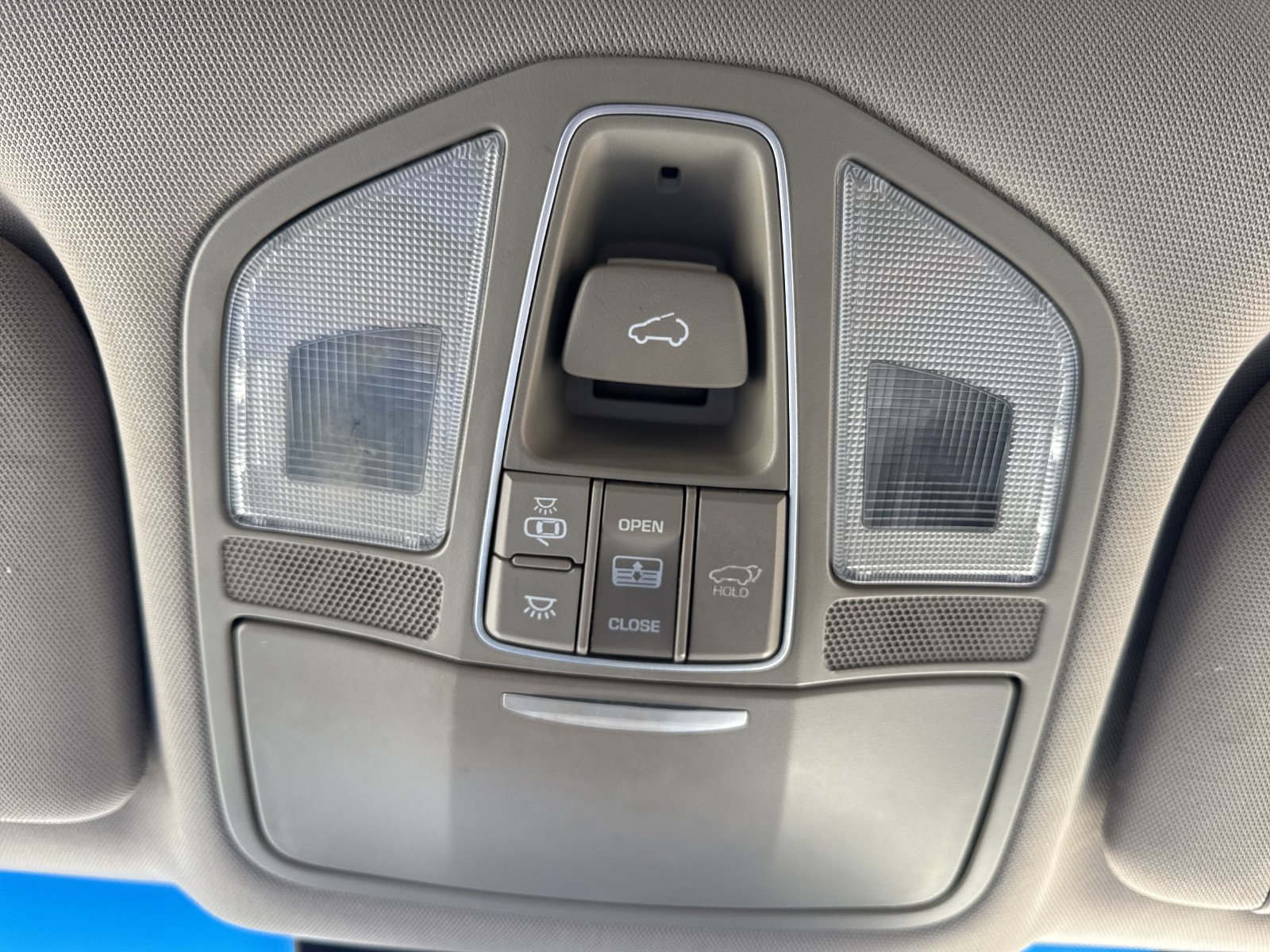 Used 2018 Hyundai Santa Fe Limited FWD image 34