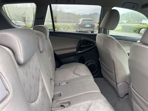 Used 2010 Toyota RAV4 4WD image 12