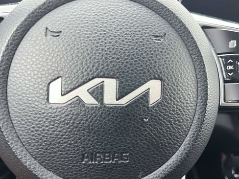 Used 2024 Kia Seltos S AWD/4WD image 31