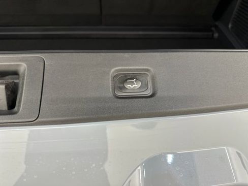 New 2026 Ford Expedition Tremor image 19