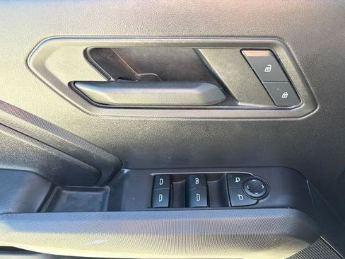 Used 2023 Chevrolet Colorado Trail Boss w/ Technology Package image 16