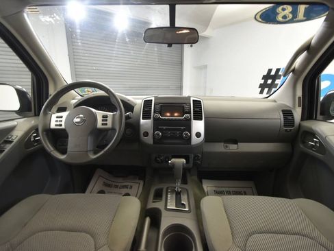 Used 2018 Nissan Frontier SV AWD/4WD image 20