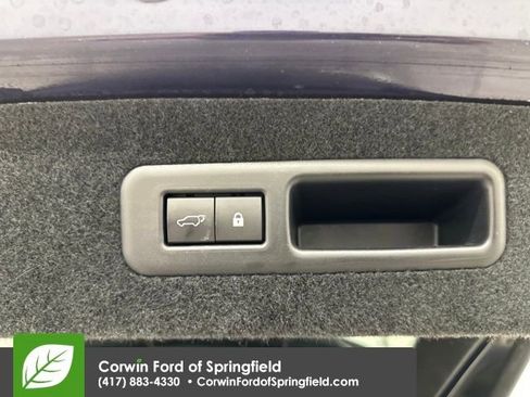 Used 2021 Lexus RX 350L Premium w/ Premium Package image 31