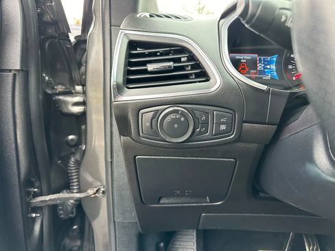 Used 2019 Ford Edge ST w/ Equipment Group 401A image 19