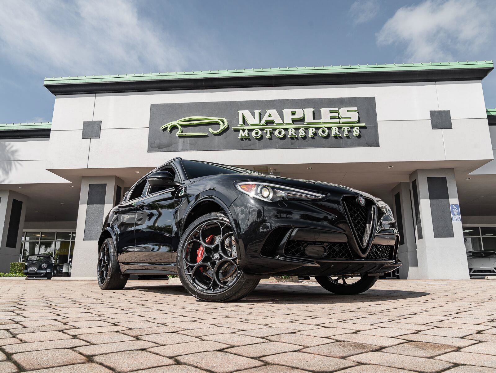 Used 2022 Alfa Romeo Stelvio Quadrifoglio w/ Active Assist Plus Package AWD/4WD image 5