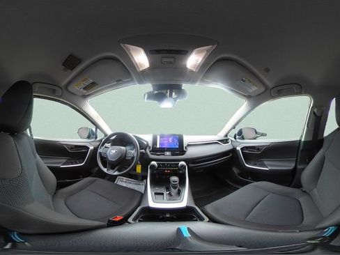 Certified 2025 Toyota RAV4 LE FWD image 25