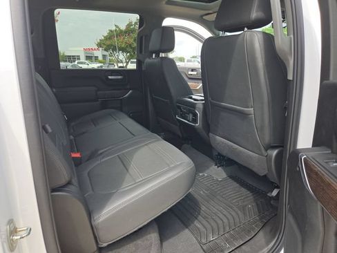 Used 2021 GMC Sierra 3500 Denali w/ Denali Ultimate Package AWD/4WD image 27
