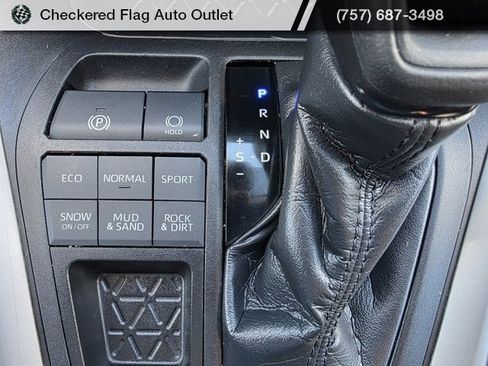 Used 2021 Toyota RAV4 LE image 35