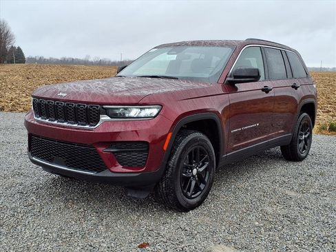 New 2025 Jeep Grand Cherokee Laredo X image 23