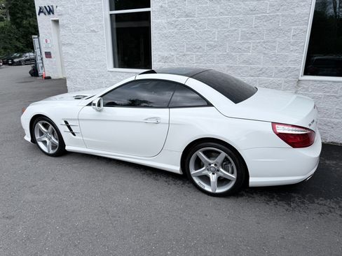 Used 2015 Mercedes-Benz SL 550 image 7