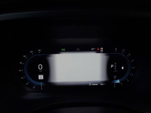 Certified 2023 Volvo XC60 B5 Ultimate w/ Protection Package image 21