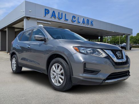 Used 2019 Nissan Rogue SV AWD/4WD image 1