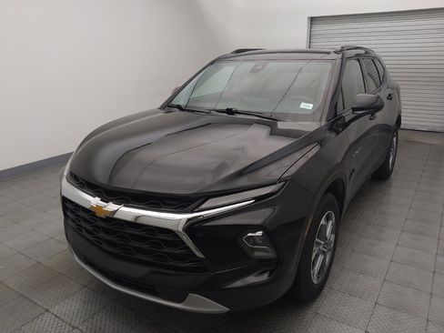 Used 2024 Chevrolet Blazer LT w/ Convenience Package FWD image 15