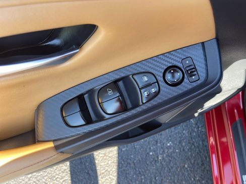 Used 2025 Nissan Sentra SV w/ SV Premium Package FWD image 8