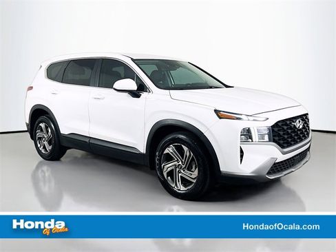 Used 2023 Hyundai Santa Fe SE image 1