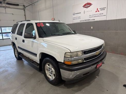 Used 2005 Chevrolet Tahoe LS image 1