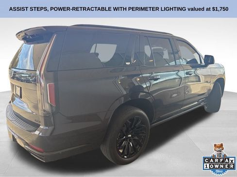 Used 2022 Cadillac Escalade Sport w/ Touring Package image 5