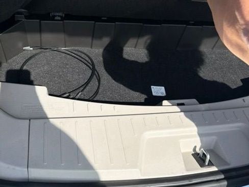 Used 2017 Buick Enclave Leather AWD/4WD image 22