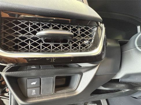 Used 2025 Acura ADX FWD image 21